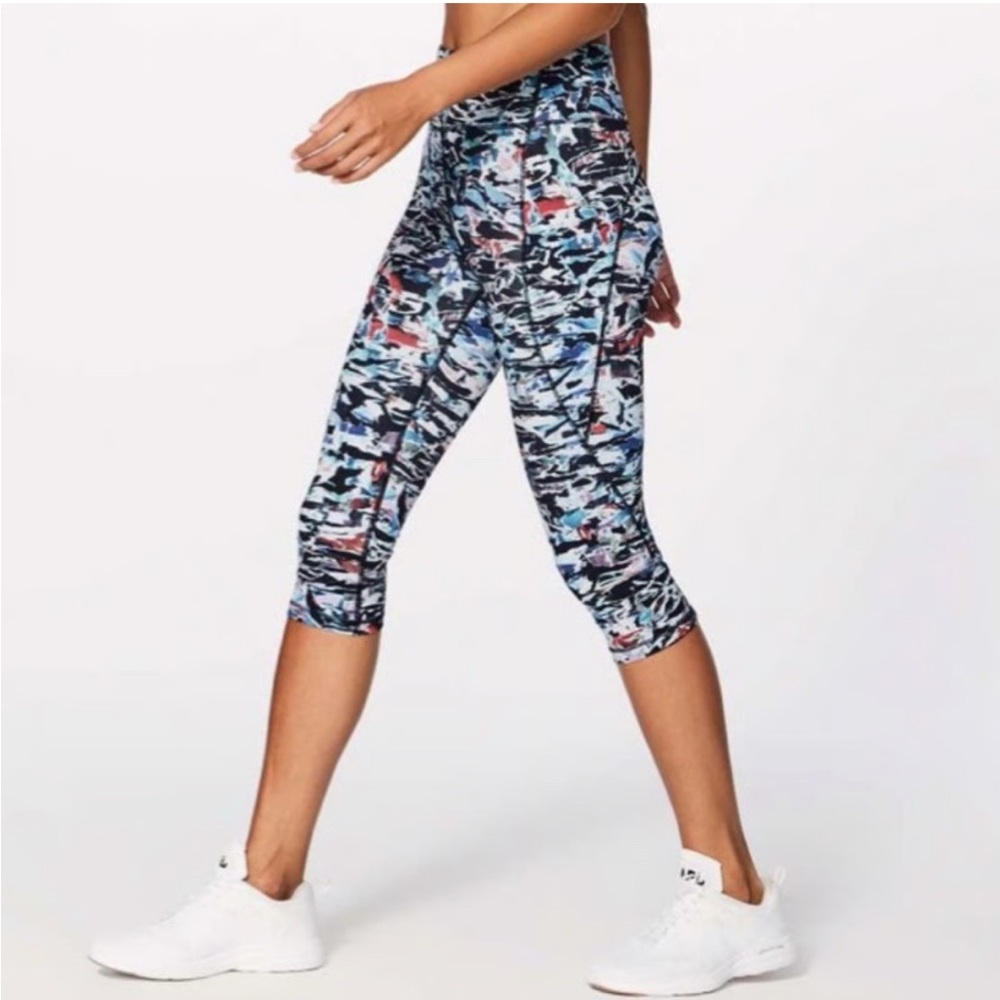 lululemon athletica Multicolor Cropped Leggings